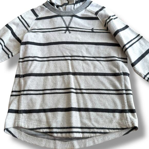 5/$35   Hurley Boys Pullover Size 7 Gray Stripe Lightweight Great for Layering - Picture 5 of 11
